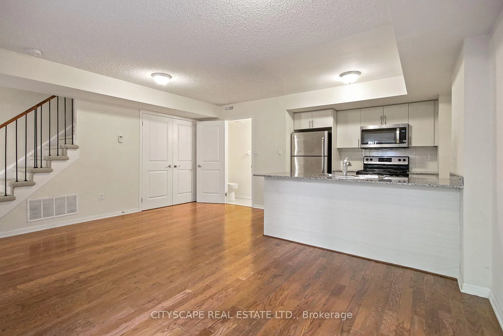 Photo 31 of Unit 116, 9 Foundry Avenue, Toronto, Dovercourt-Wallace Emerson-Junction — HOMEH