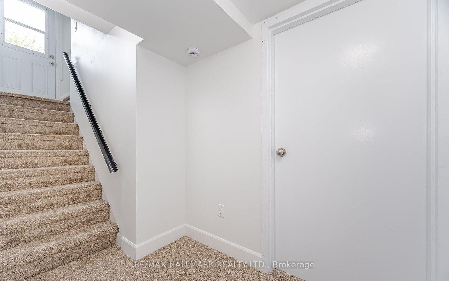 Photo 2 of 283 Porter - Lower Level Street, Oshawa, Lakeview — HOMEH