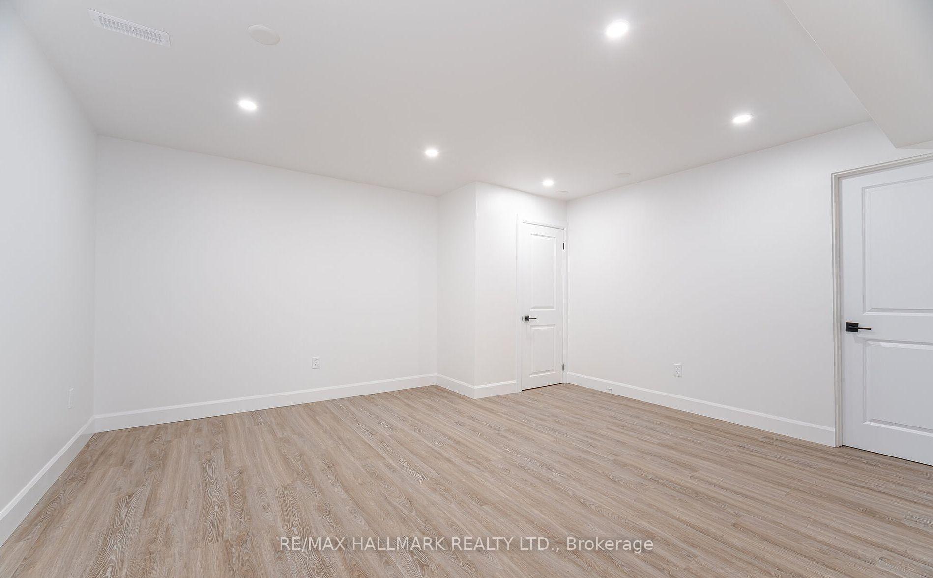 Photo 6 of 283 Porter - Lower Level Street, Oshawa, Lakeview — HOMEH