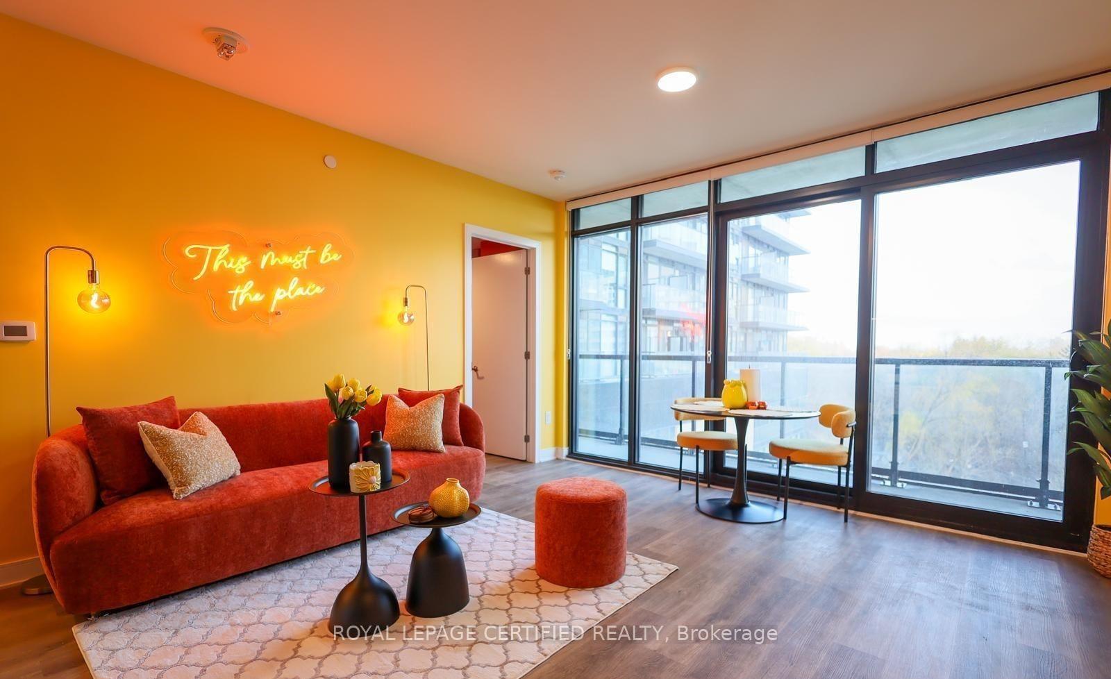 Photo 2 of Unit 302, 86 Dundas Street E, Mississauga, Cooksville — HOMEH