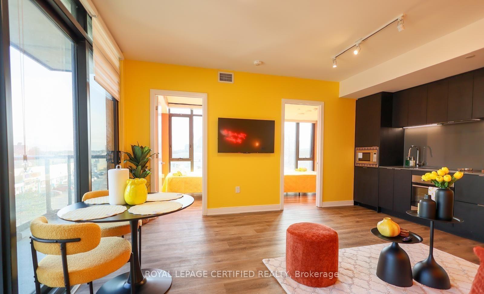 Photo 4 of Unit 302, 86 Dundas Street E, Mississauga, Cooksville — HOMEH