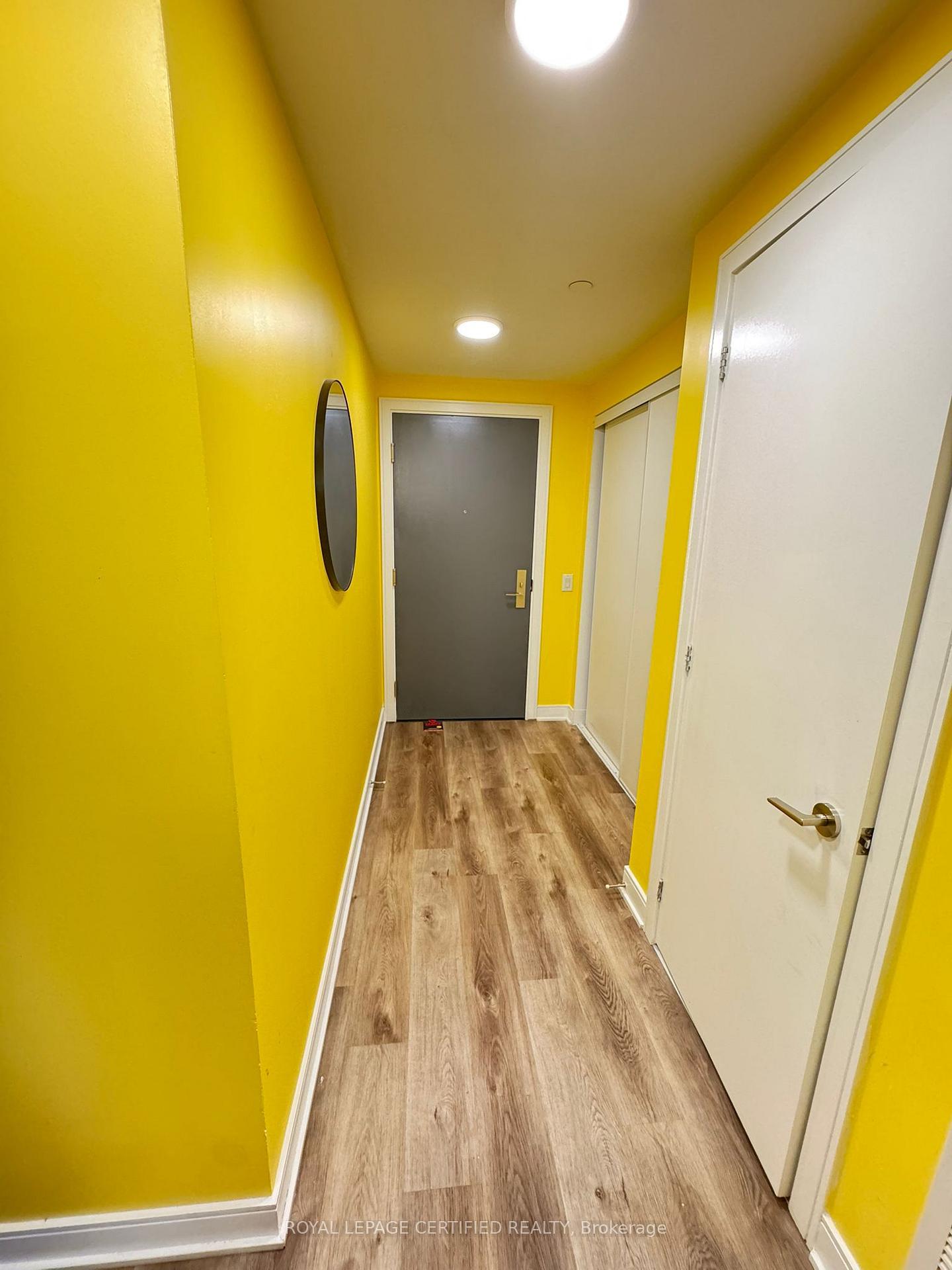 Photo 8 of Unit 302, 86 Dundas Street E, Mississauga, Cooksville — HOMEH