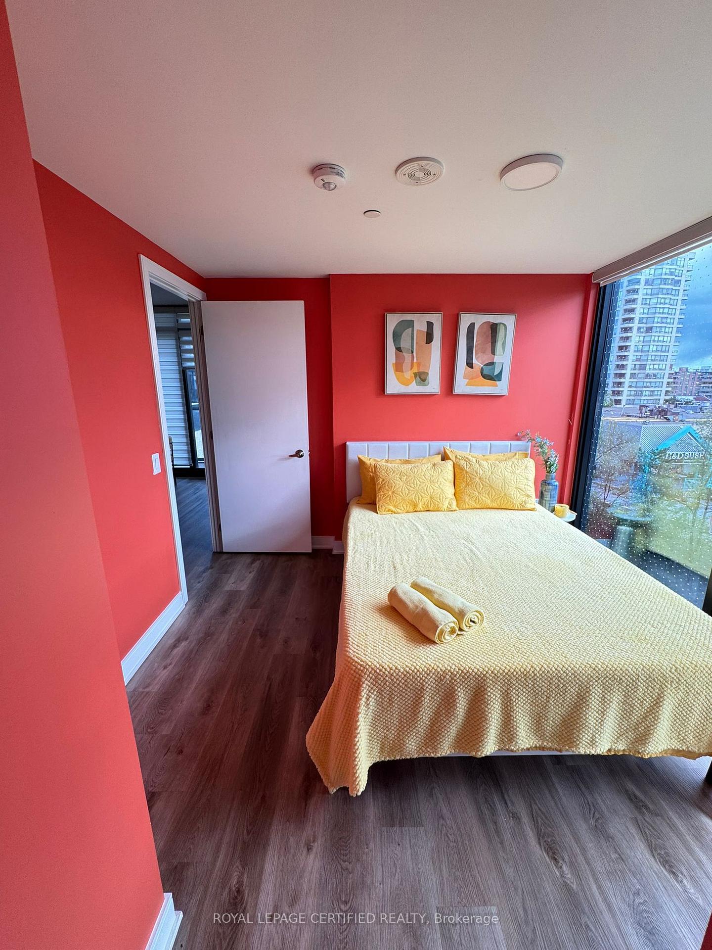 Photo 9 of Unit 302, 86 Dundas Street E, Mississauga, Cooksville — HOMEH