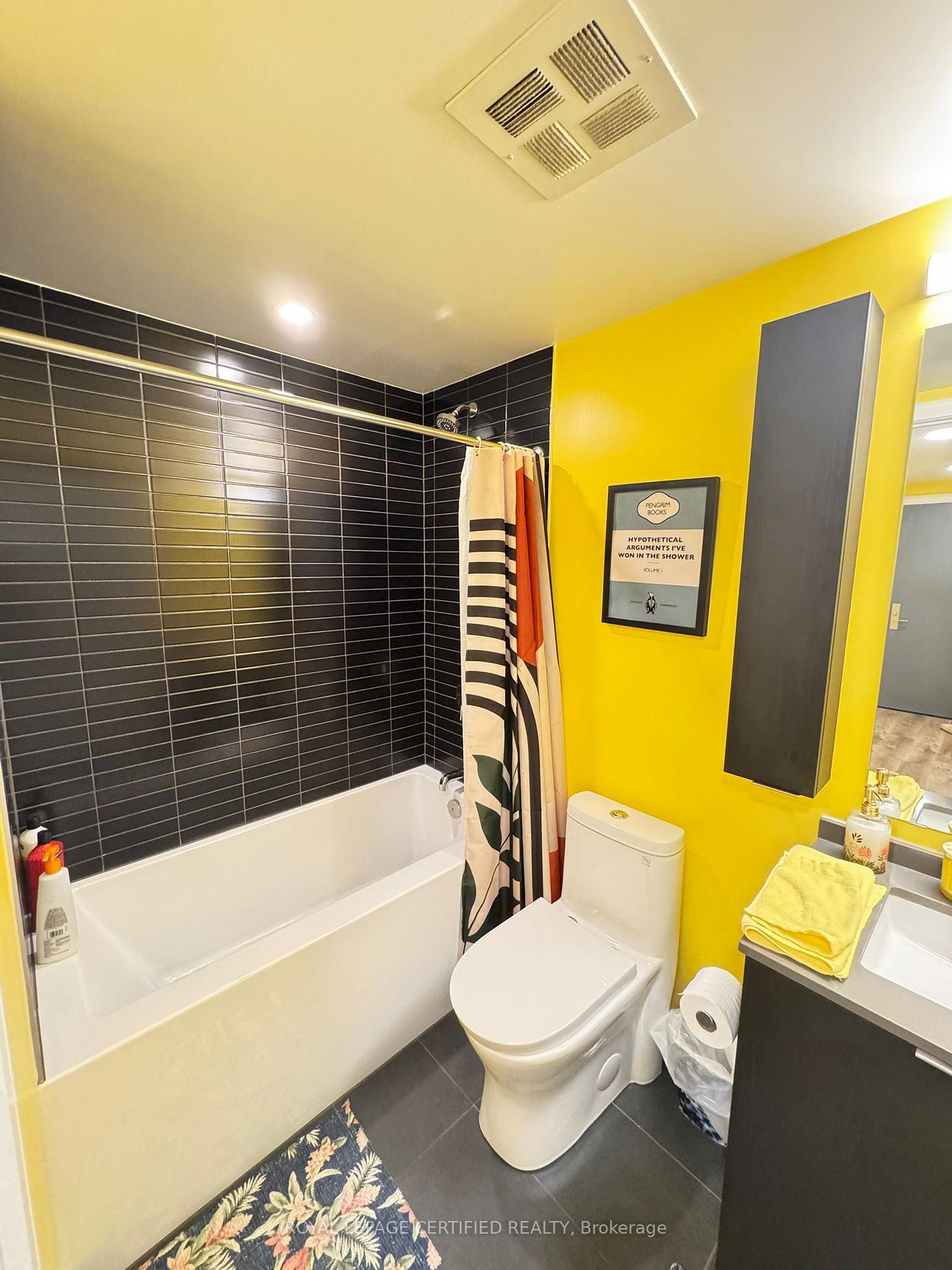 Photo 11 of Unit 302, 86 Dundas Street E, Mississauga, Cooksville — HOMEH
