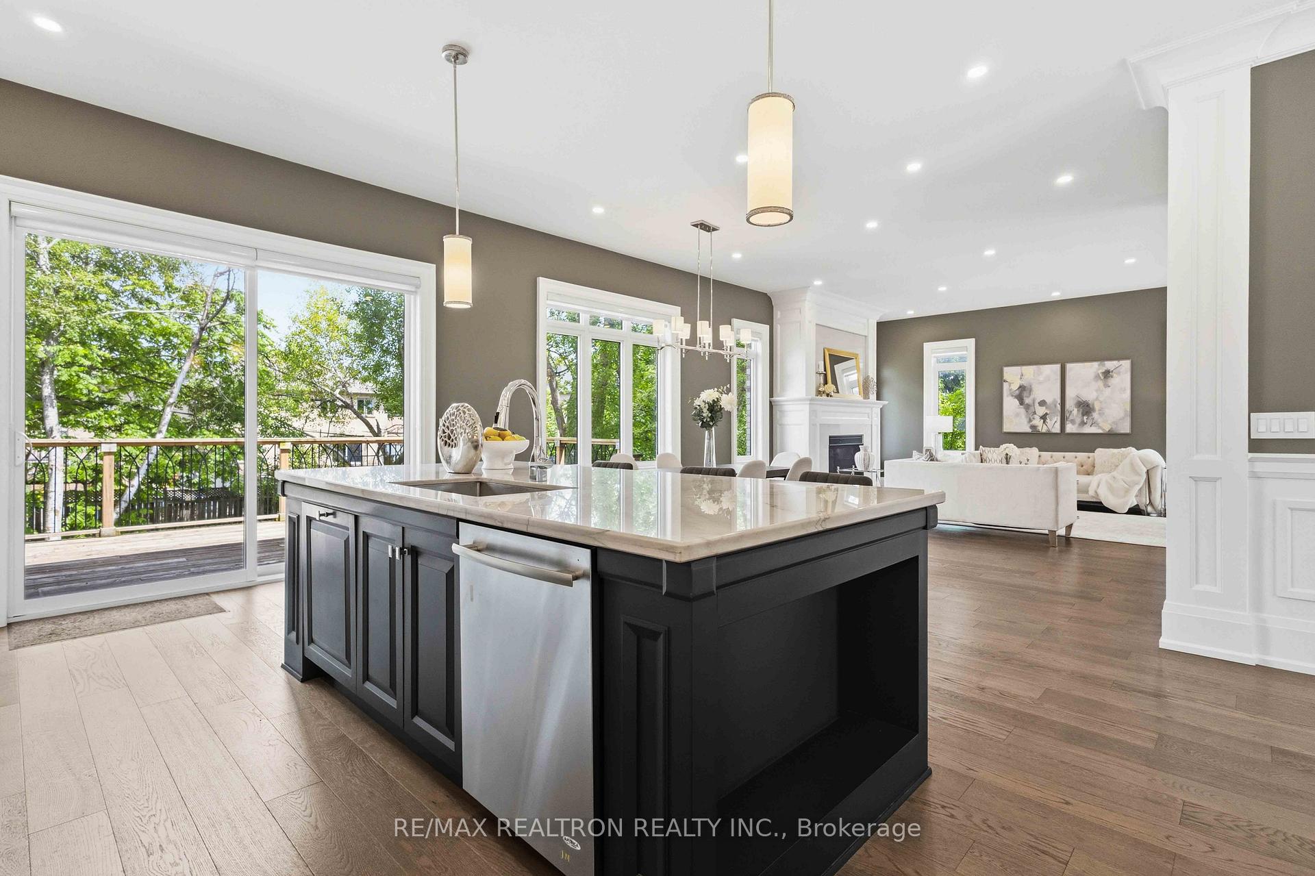 Photo 17 of 809 Fairview Avenue, Pickering, Bay Ridges — HOMEH