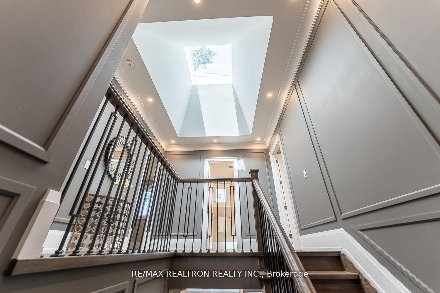 Photo 24 of 809 Fairview Avenue, Pickering, Bay Ridges — HOMEH