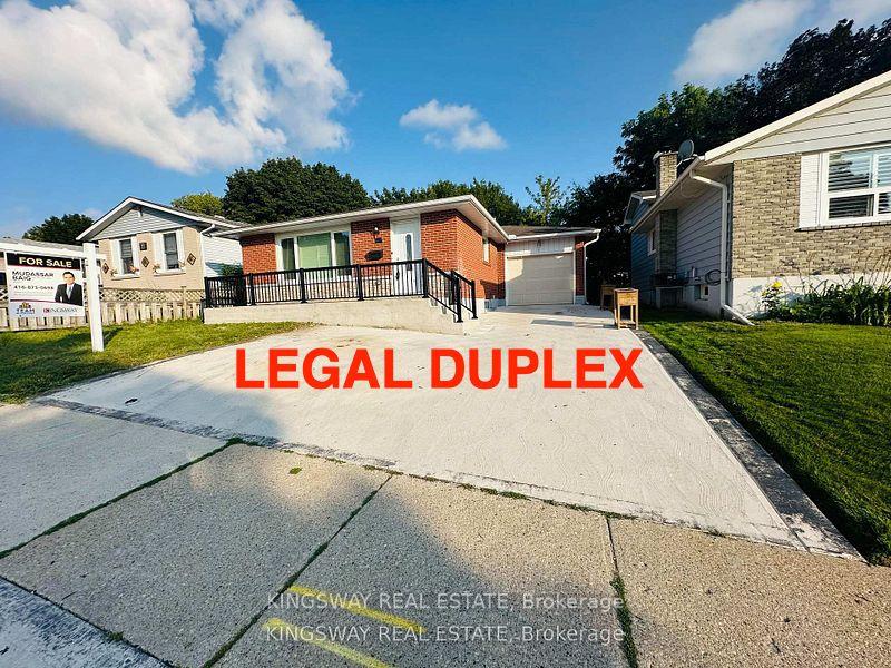 Photo 2 of 35 Silver Aspen Crescent, Kitchener, Forest Heights — HOMEH