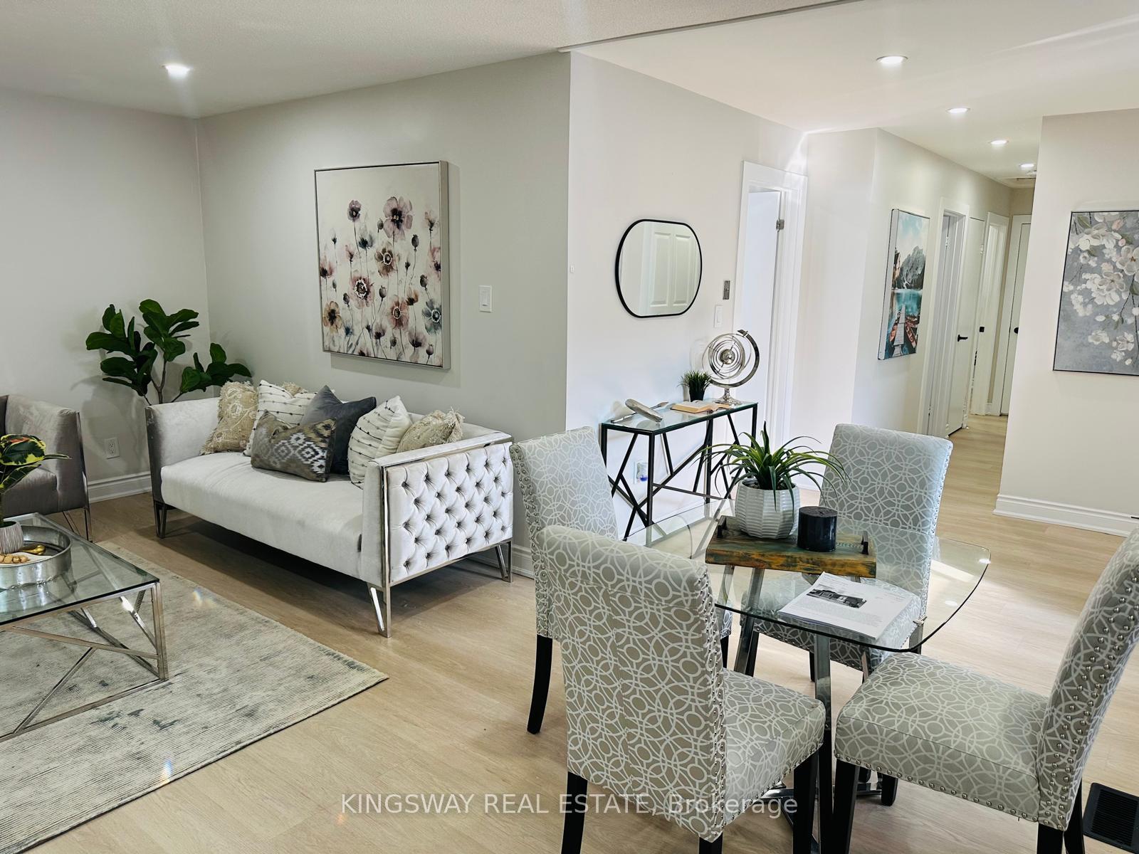 Photo 14 of 35 Silver Aspen Crescent, Kitchener, Forest Heights — HOMEH