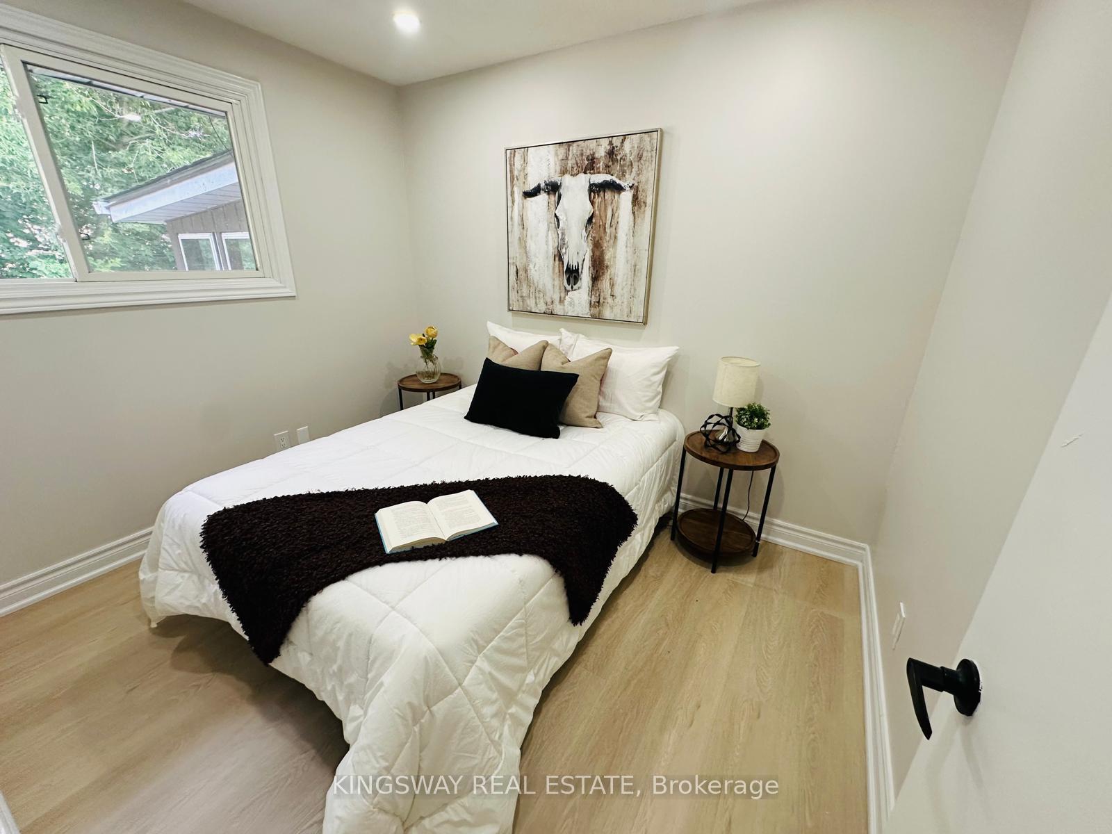 Photo 22 of 35 Silver Aspen Crescent, Kitchener, Forest Heights — HOMEH