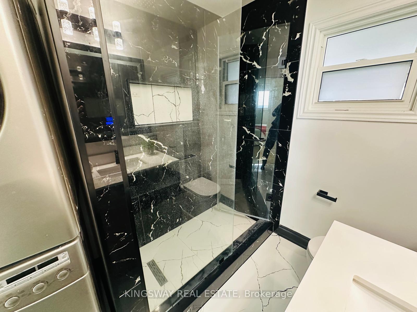 Photo 25 of 35 Silver Aspen Crescent, Kitchener, Forest Heights — HOMEH