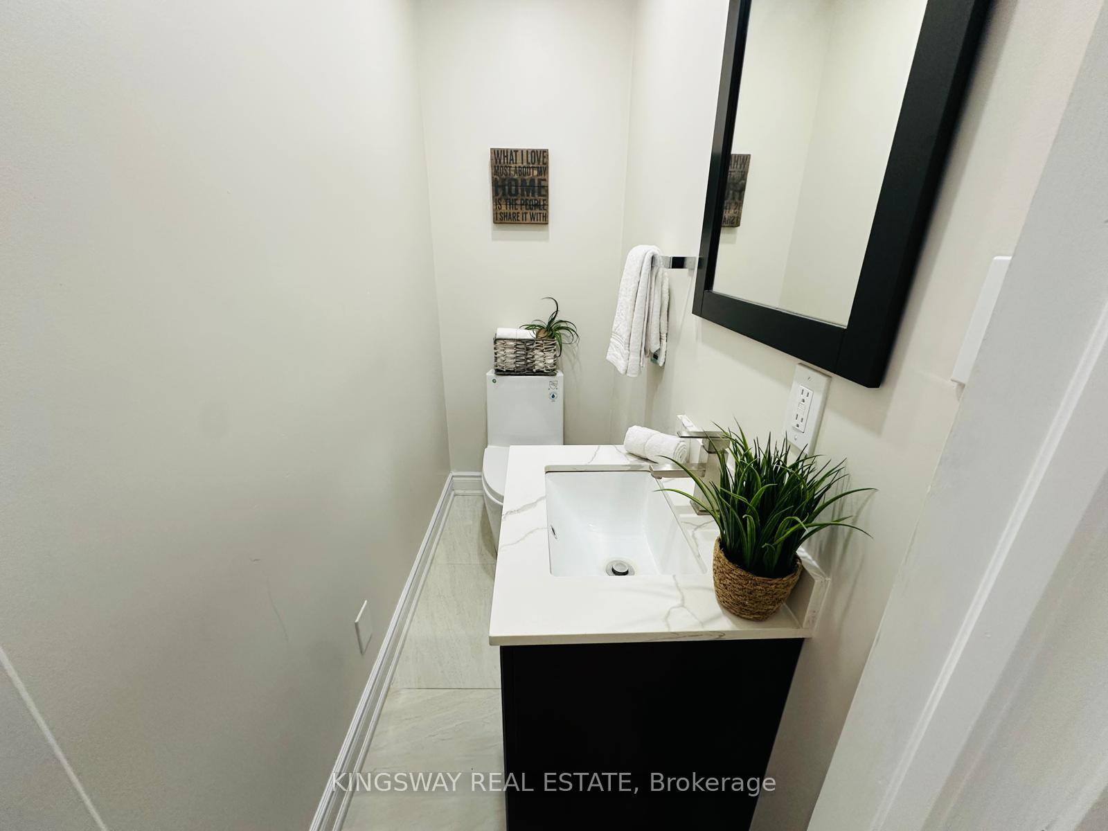 Photo 27 of 35 Silver Aspen Crescent, Kitchener, Forest Heights — HOMEH