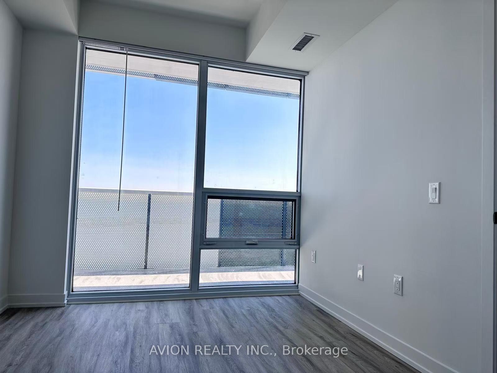Photo 6 of Unit 5710, 55 Cooper Street, Toronto, Waterfront Communities — HOMEH