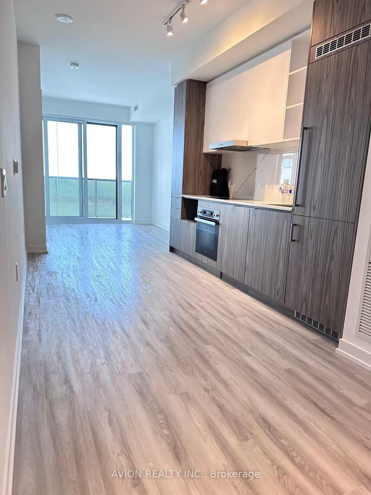 Photo 9 of Unit 5710, 55 Cooper Street, Toronto, Waterfront Communities — HOMEH