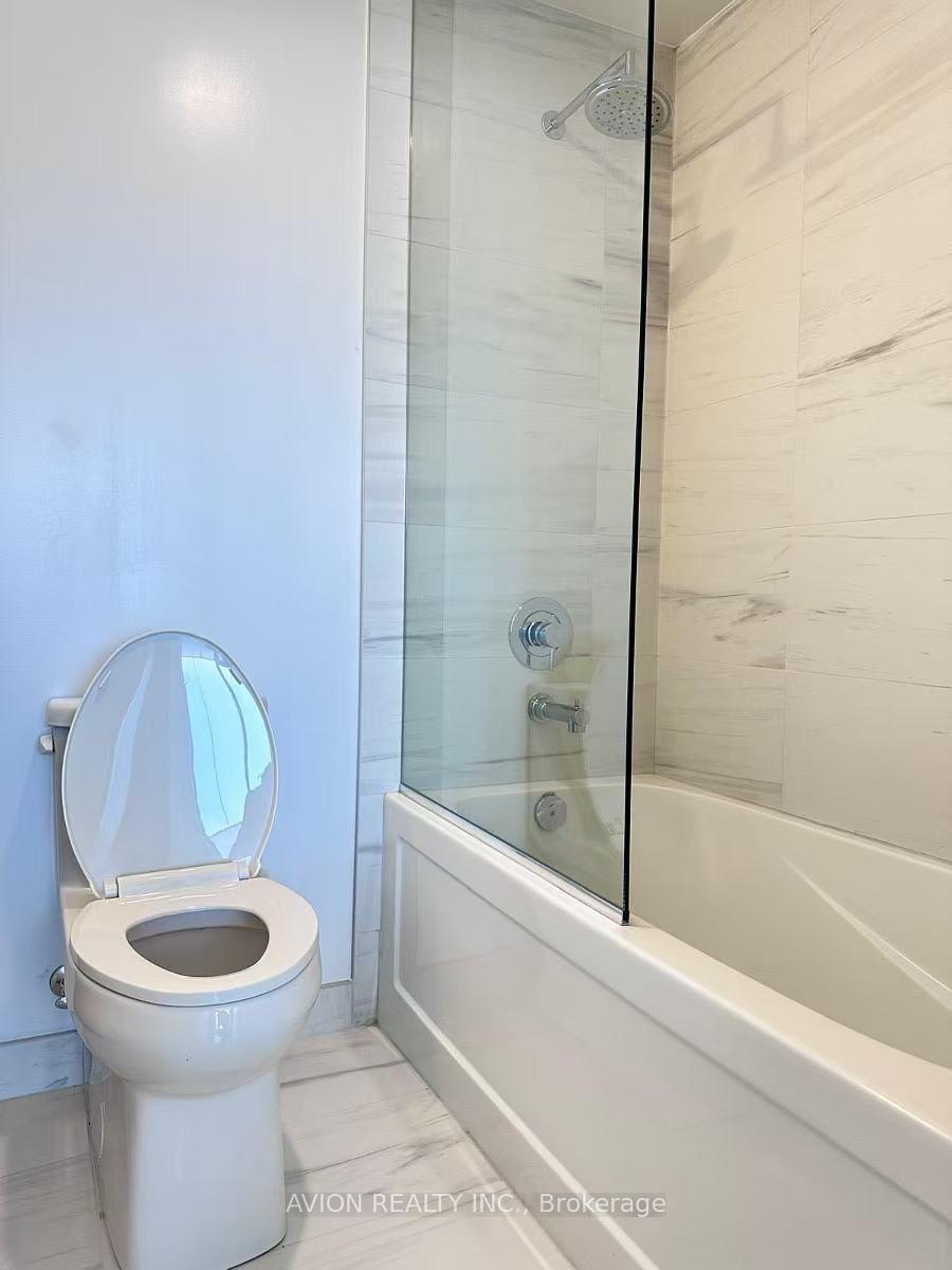 Photo 13 of Unit 5710, 55 Cooper Street, Toronto, Waterfront Communities — HOMEH
