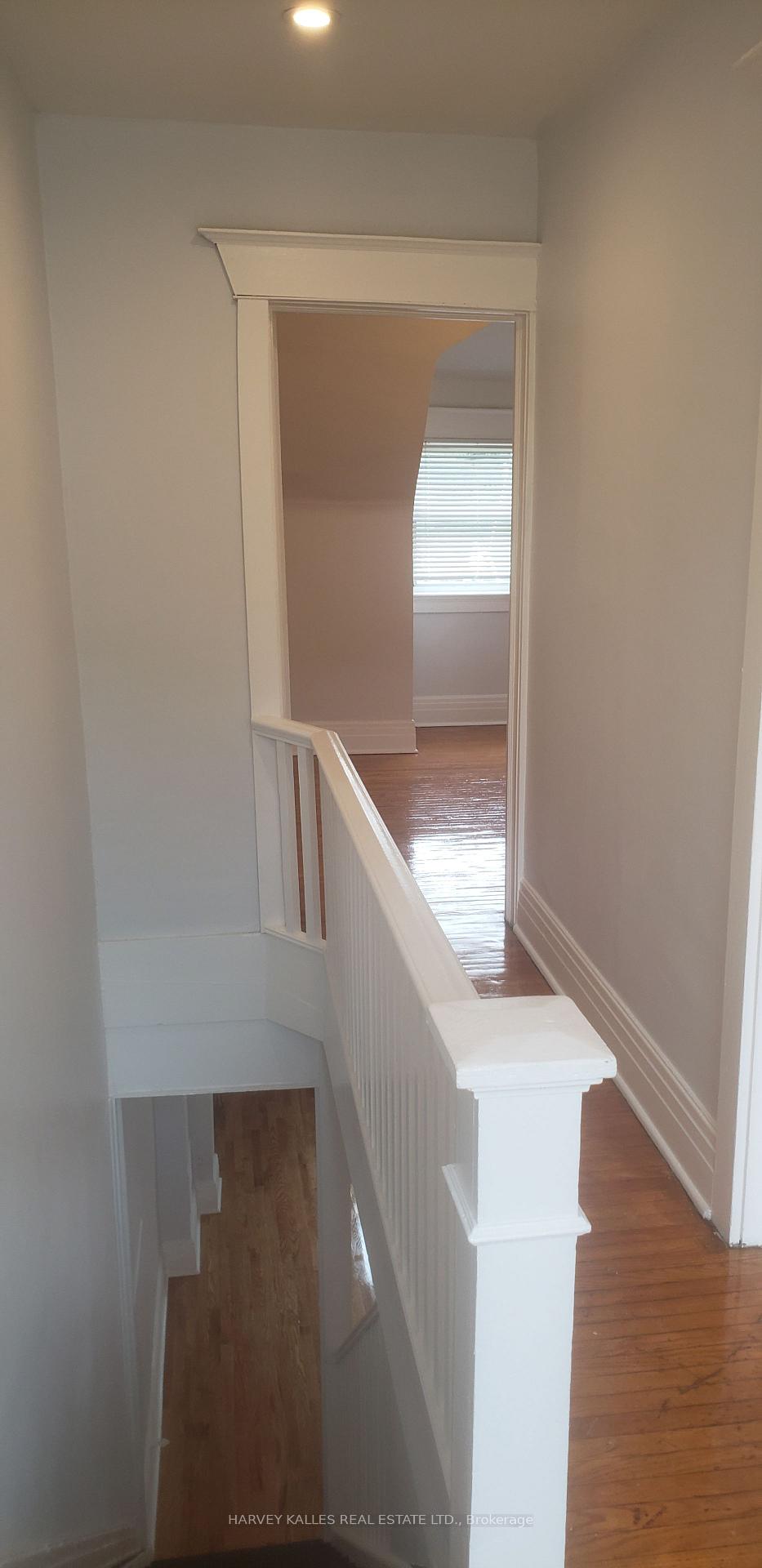Photo 12 of Unit Upper, 226 Ashworth Avenue, Toronto, Wychwood — HOMEH