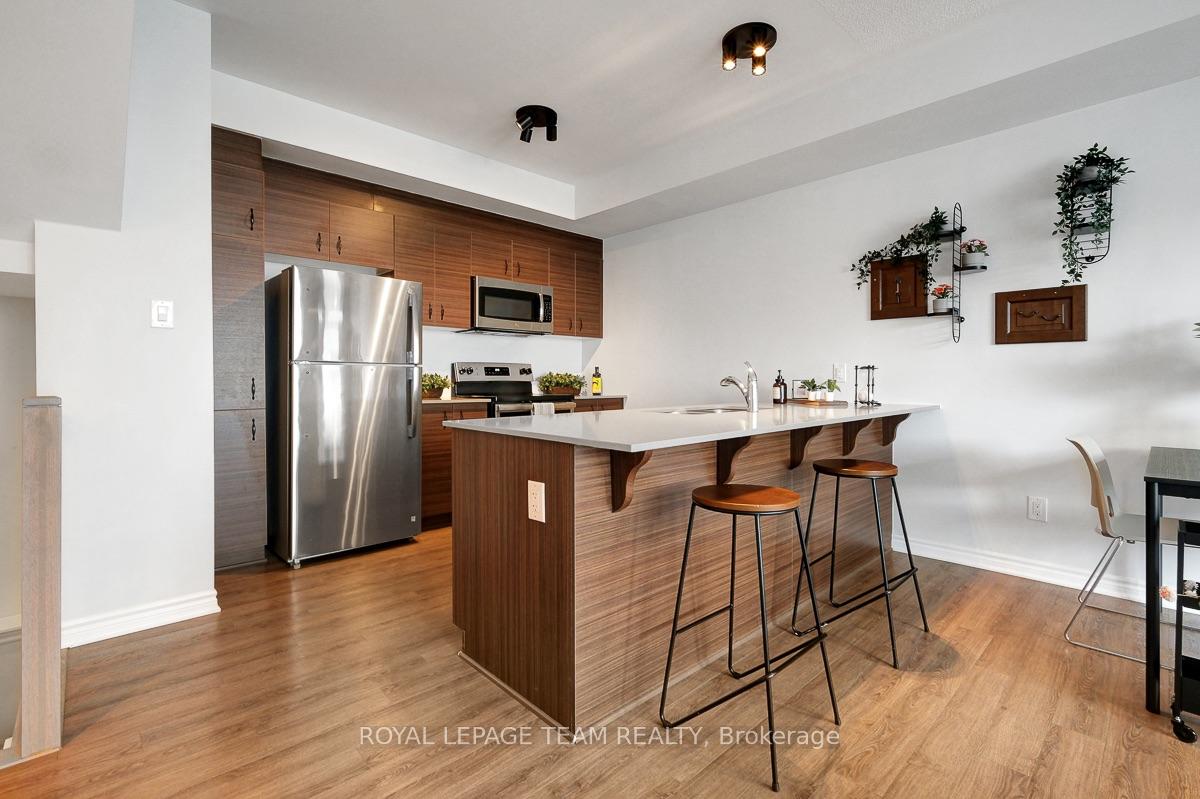 Photo 14 of 507 Takamose Private, Ottawa, CFB Rockcliffe and Area — HOMEH