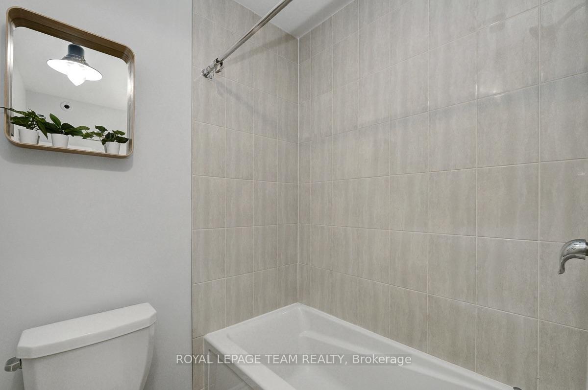 Photo 21 of 507 Takamose Private, Ottawa, CFB Rockcliffe and Area — HOMEH