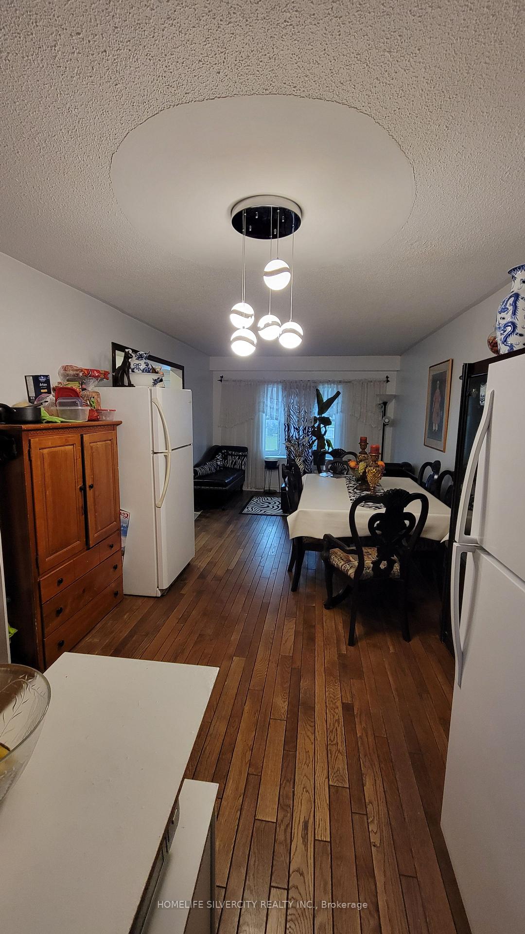Photo 5 of Unit 36, 900 Central Park Drive, Brampton, Northgate — HOMEH