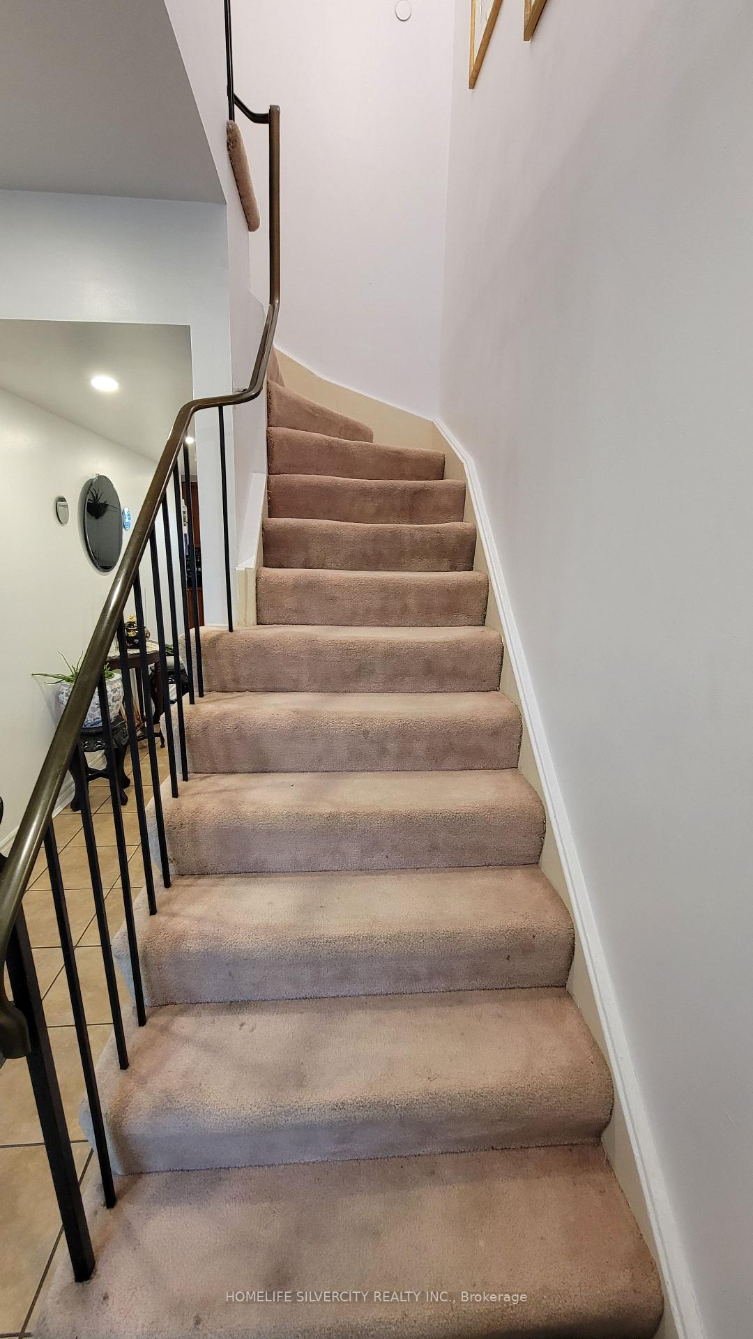 Photo 9 of Unit 36, 900 Central Park Drive, Brampton, Northgate — HOMEH