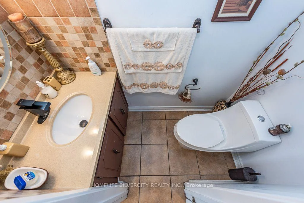 Photo 28 of Unit 36, 900 Central Park Drive, Brampton, Northgate — HOMEH