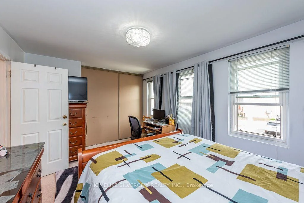 Photo 33 of Unit 36, 900 Central Park Drive, Brampton, Northgate — HOMEH