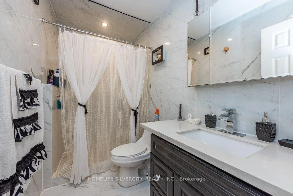 Photo 35 of Unit 36, 900 Central Park Drive, Brampton, Northgate — HOMEH