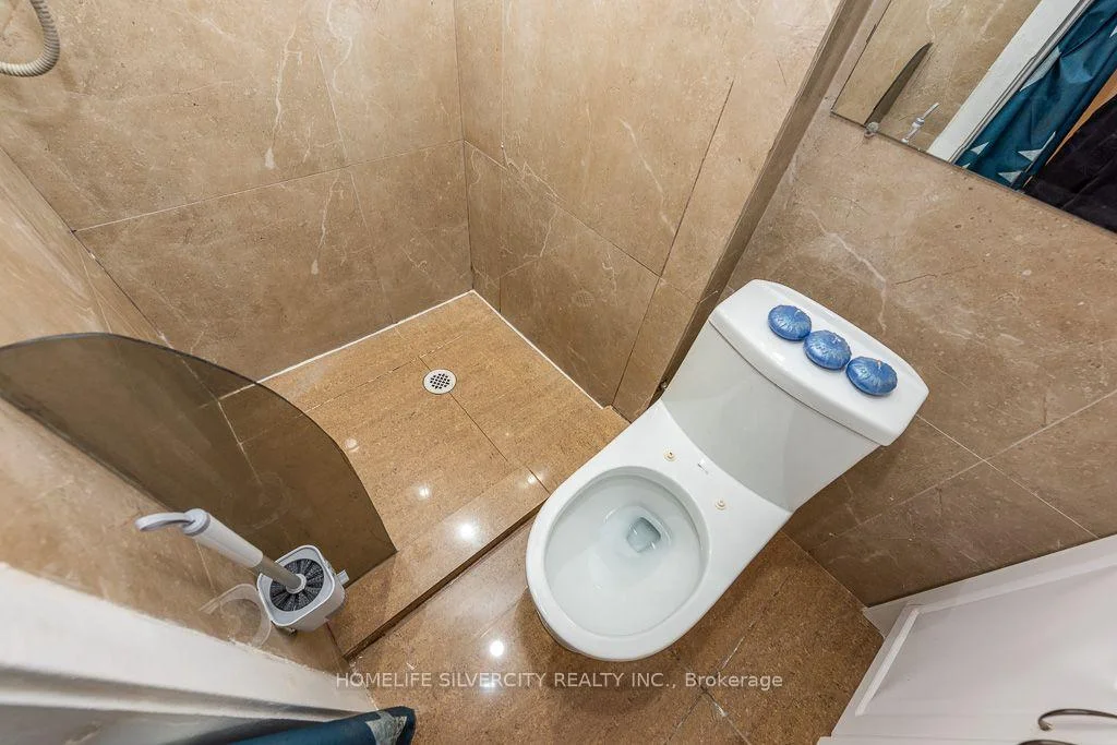 Photo 44 of Unit 36, 900 Central Park Drive, Brampton, Northgate — HOMEH