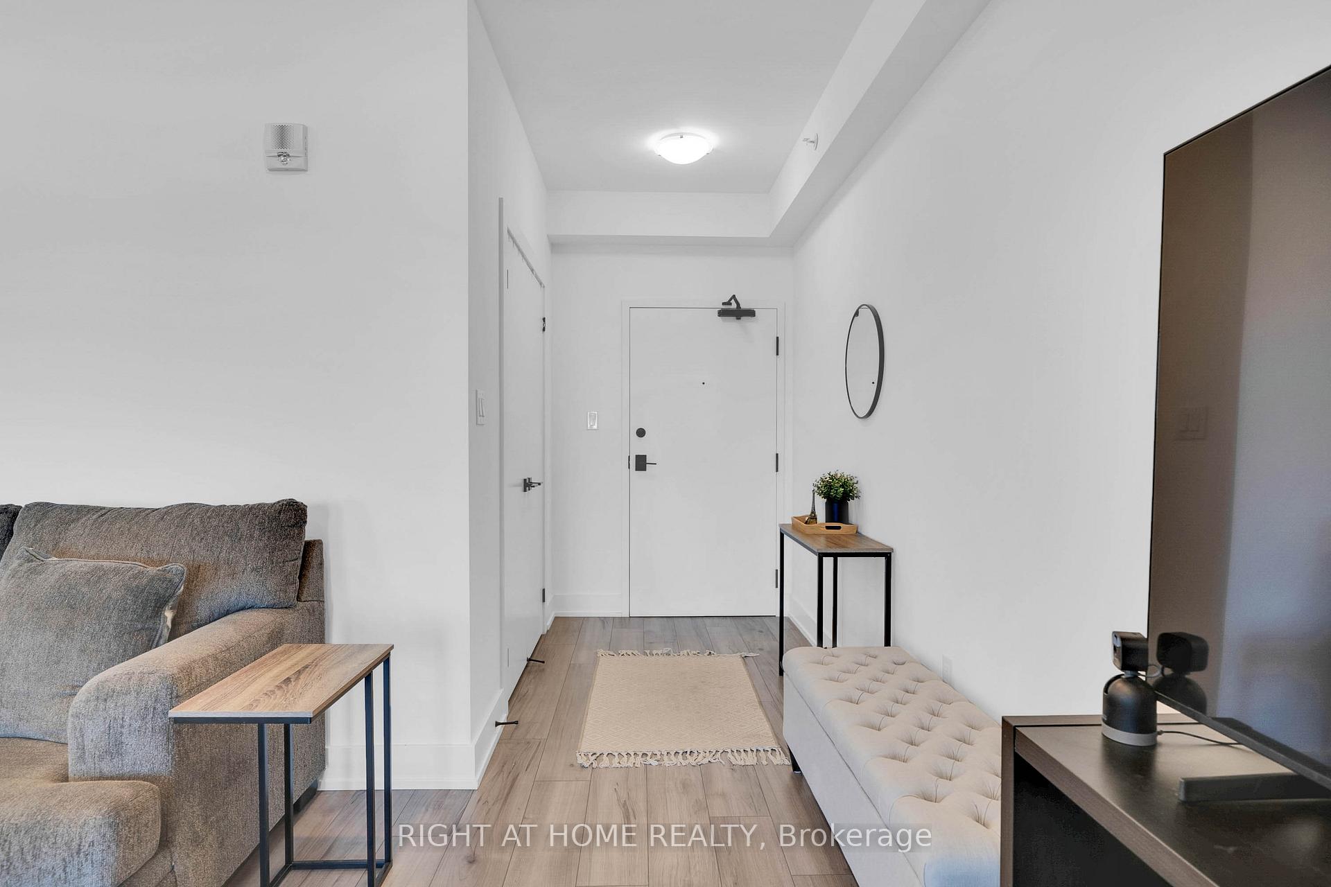 Photo 7 of Unit 202, 4 Spice Way, Barrie, Rural Barrie Southeast — HOMEH
