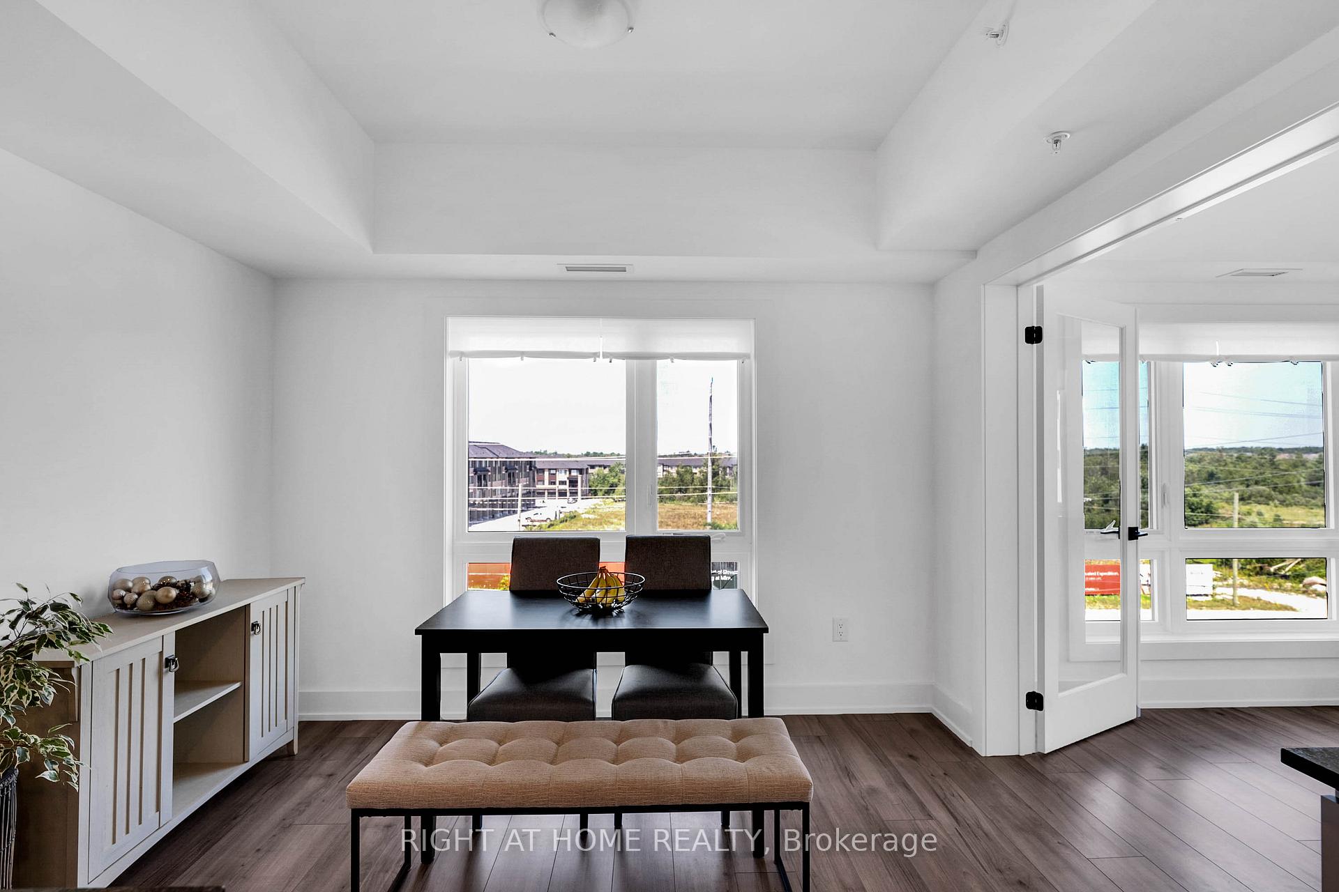 Photo 16 of Unit 202, 4 Spice Way, Barrie, Rural Barrie Southeast — HOMEH