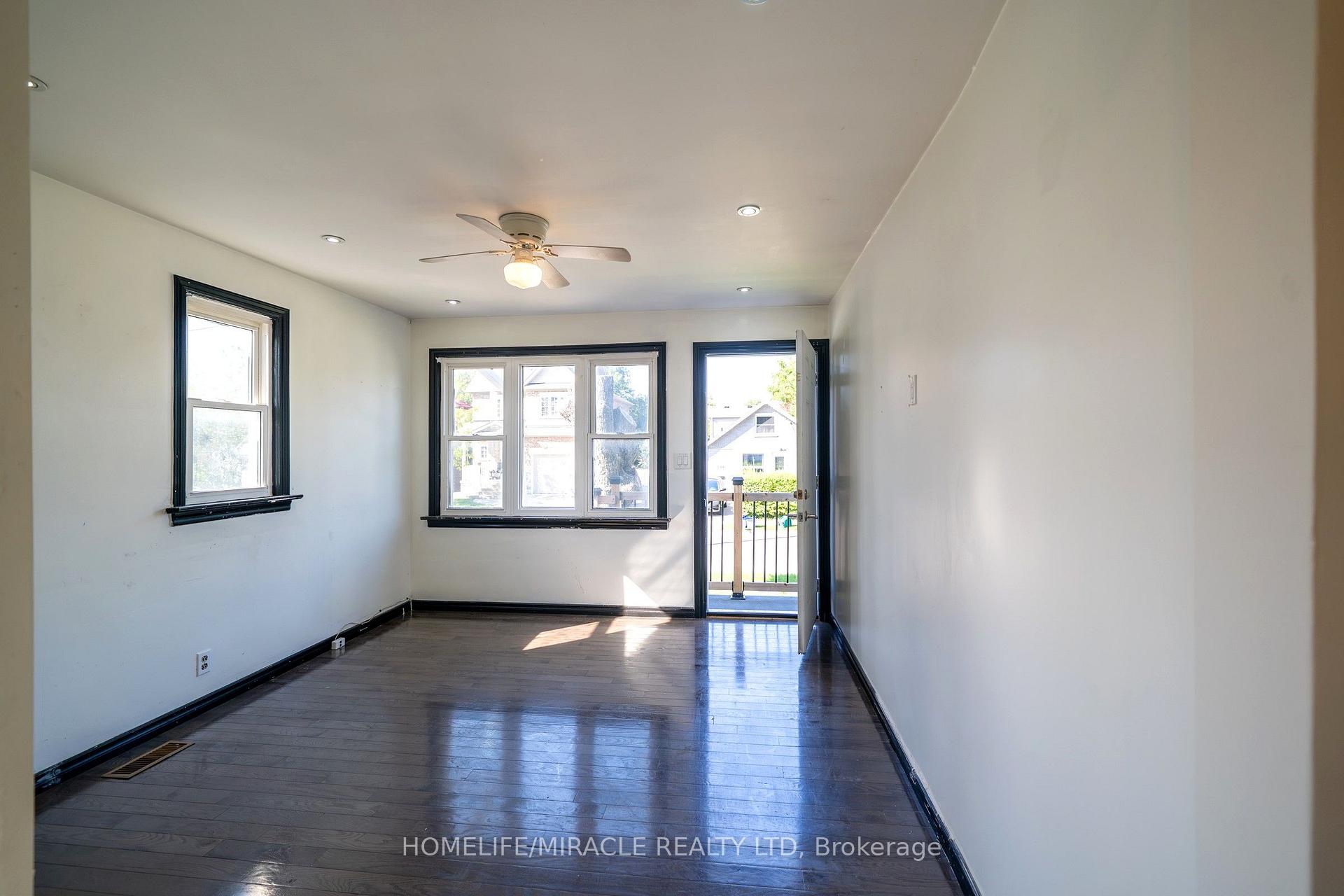 Photo 2 of 373 Drew Street, Oshawa, Central — HOMEH