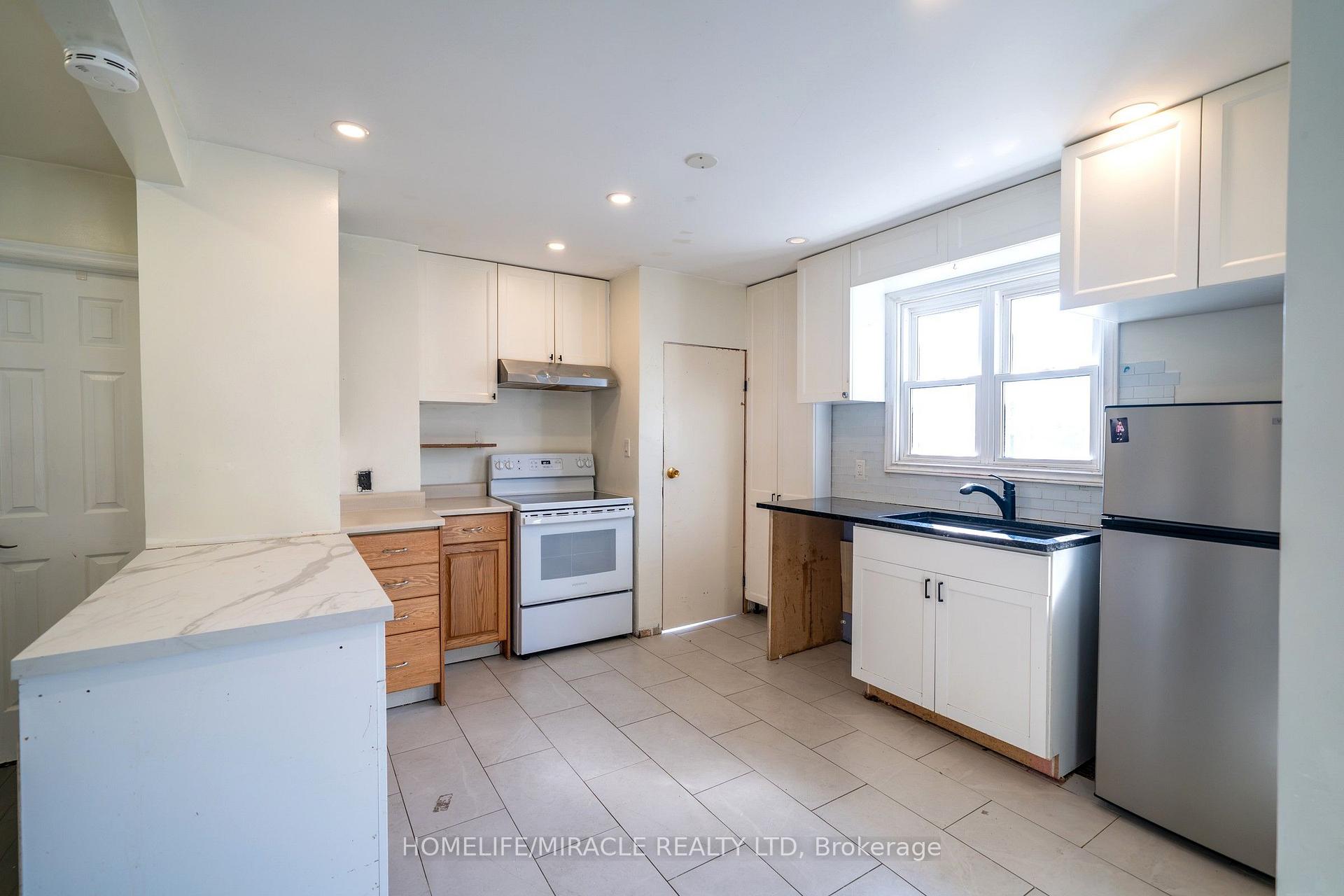 Photo 5 of 373 Drew Street, Oshawa, Central — HOMEH