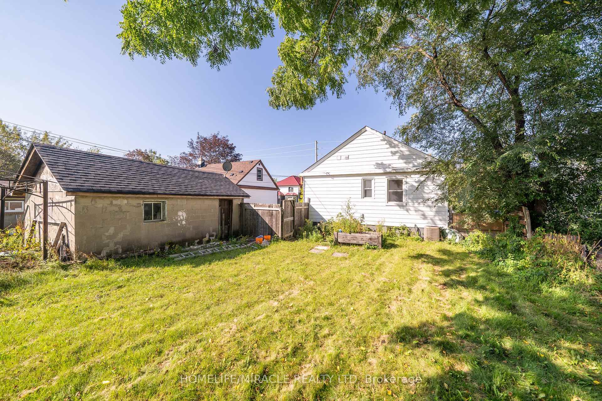 Photo 9 of 373 Drew Street, Oshawa, Central — HOMEH