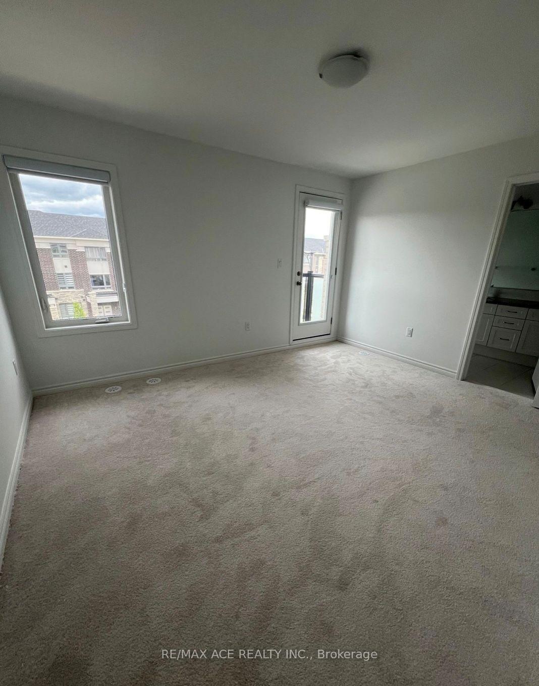 Photo 26 of Unit A, 2 Plume Street, Brampton, Northwest Brampton — HOMEH