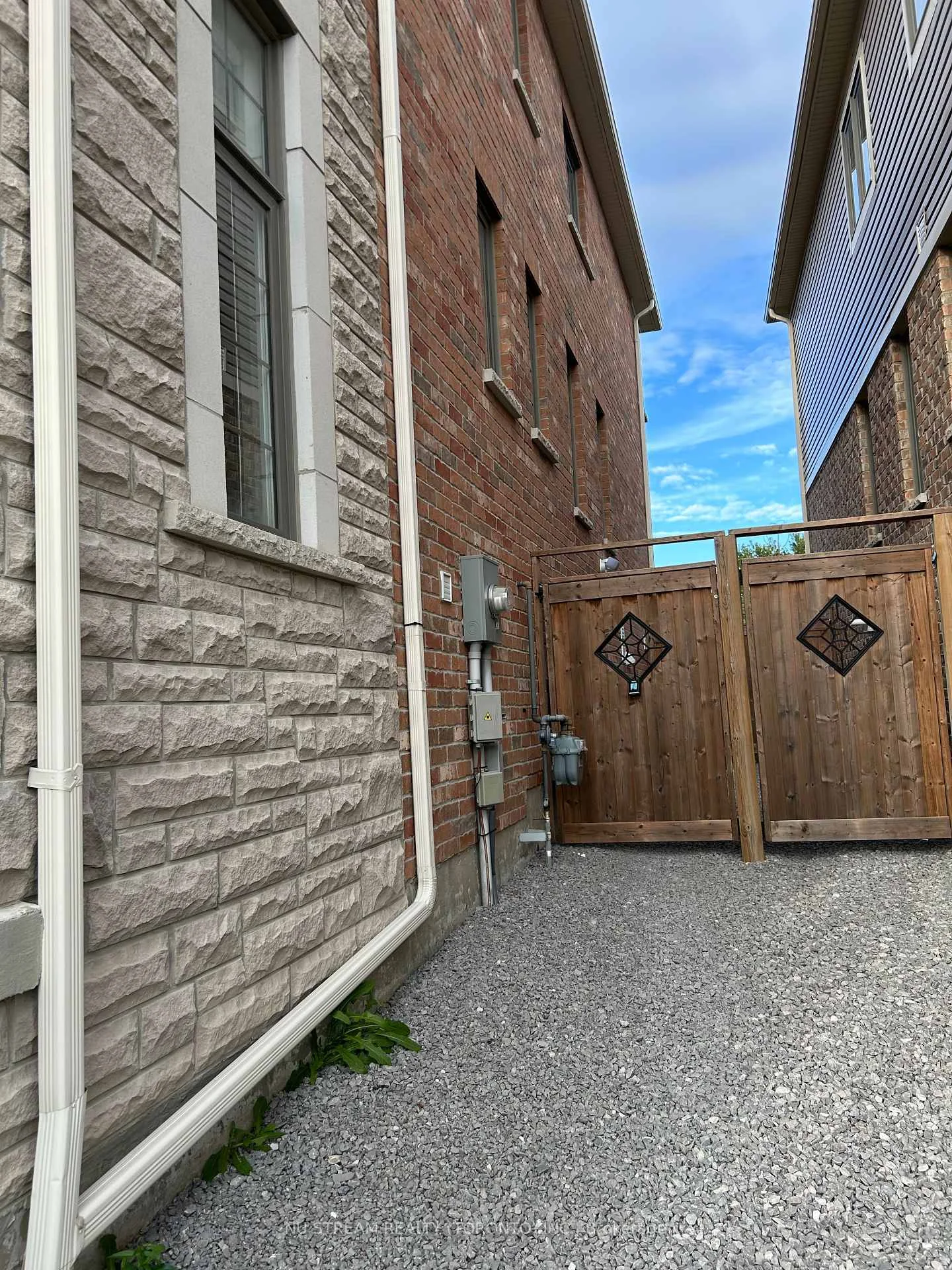 Photo 6 of Unit Basement, 175 Westfield Drive, Whitby, Rural Whitby — HOMEH