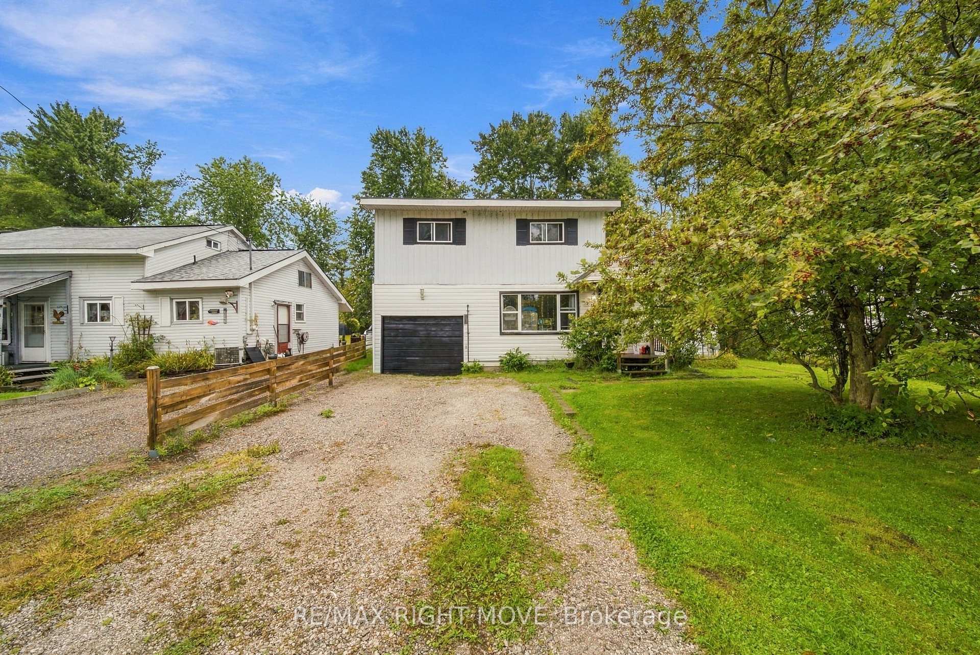 Photo 2 of 3425 Coronation Avenue, Severn, West Shore — HOMEH
