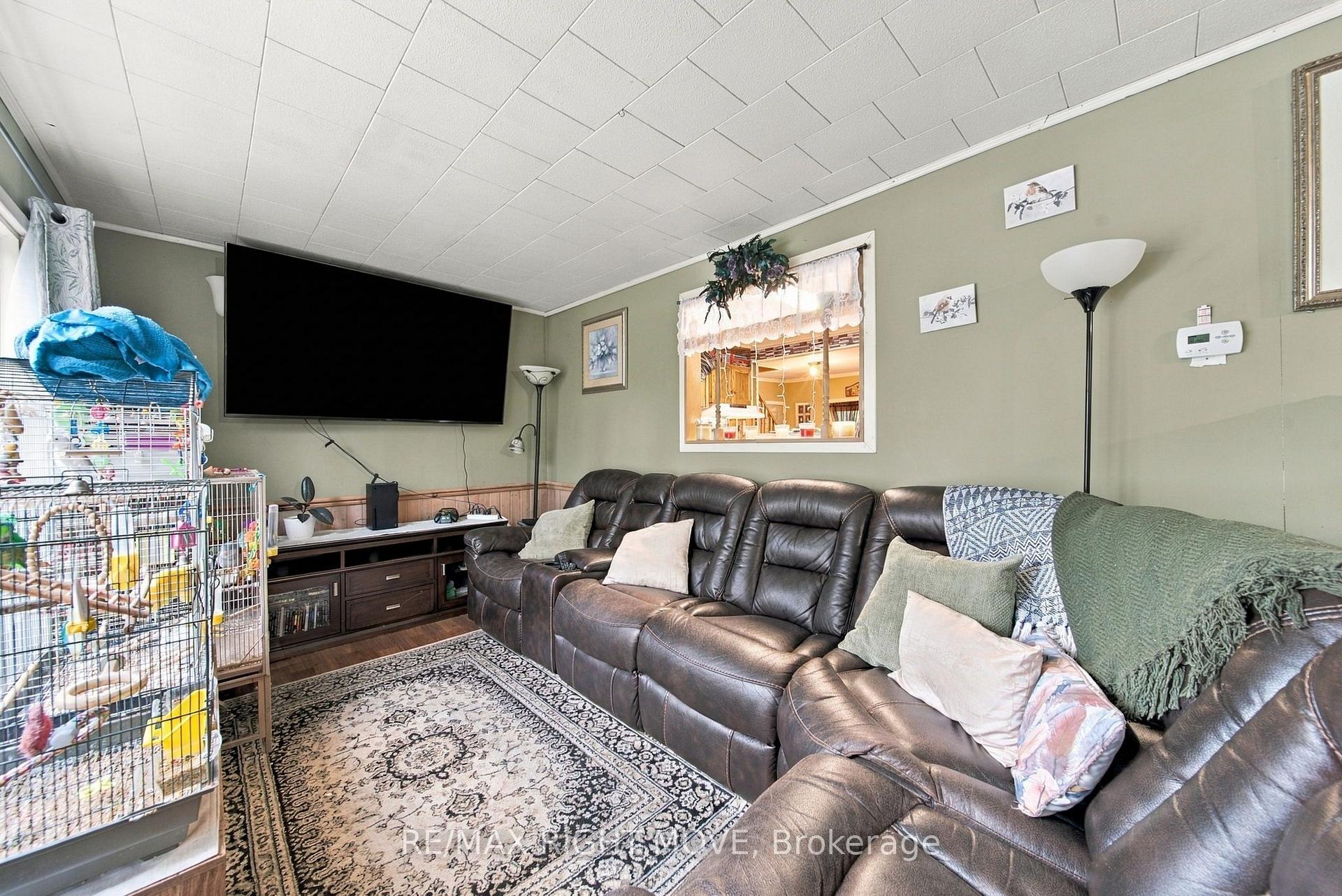 Photo 5 of 3425 Coronation Avenue, Severn, West Shore — HOMEH