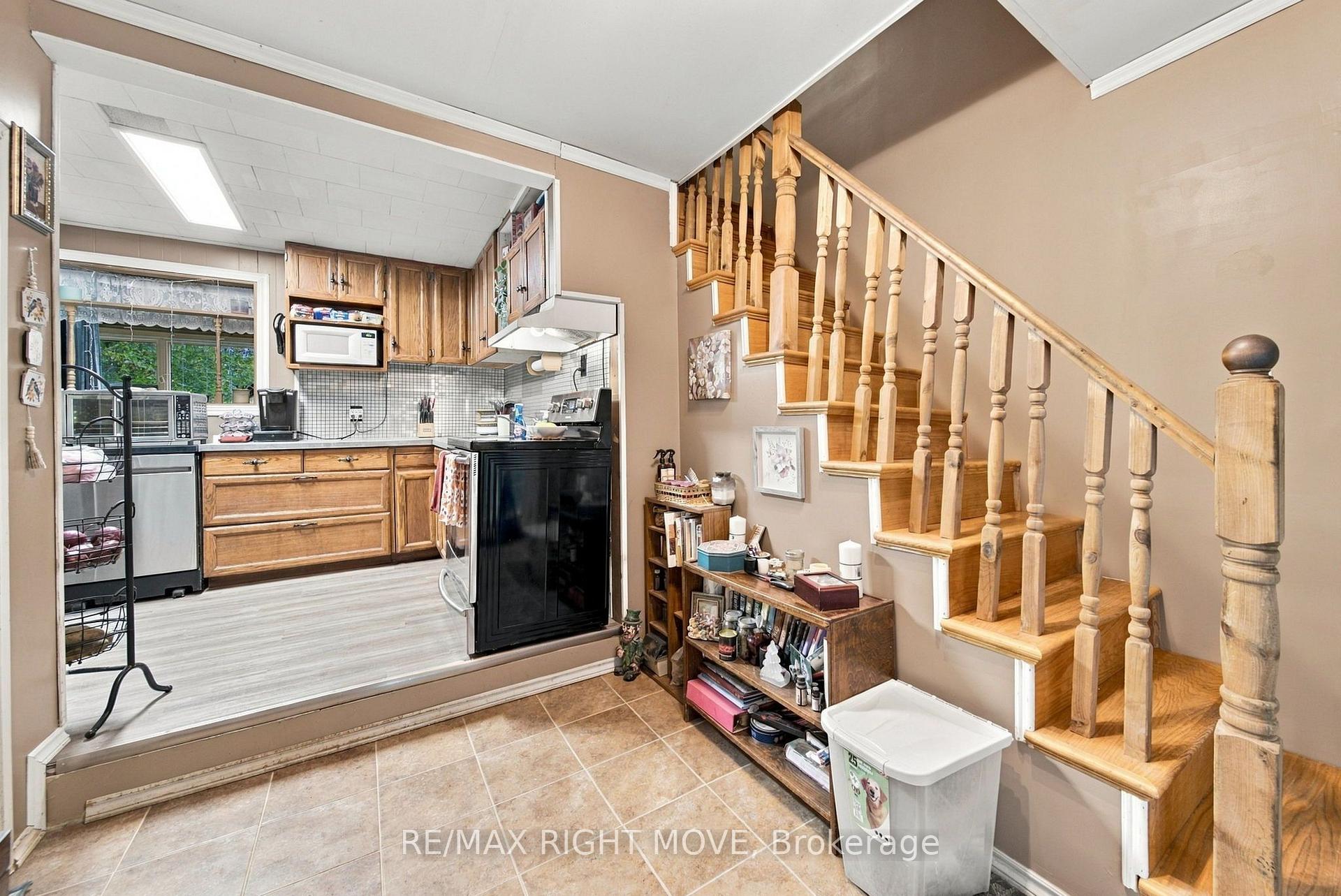 Photo 20 of 3425 Coronation Avenue, Severn, West Shore — HOMEH