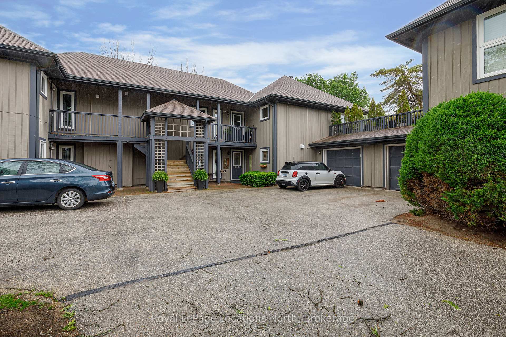Photo 2 of 423 Mariners Way, Collingwood — HOMEH
