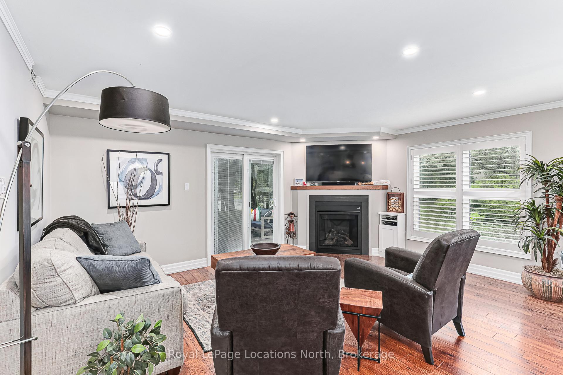 Photo 7 of 423 Mariners Way, Collingwood — HOMEH