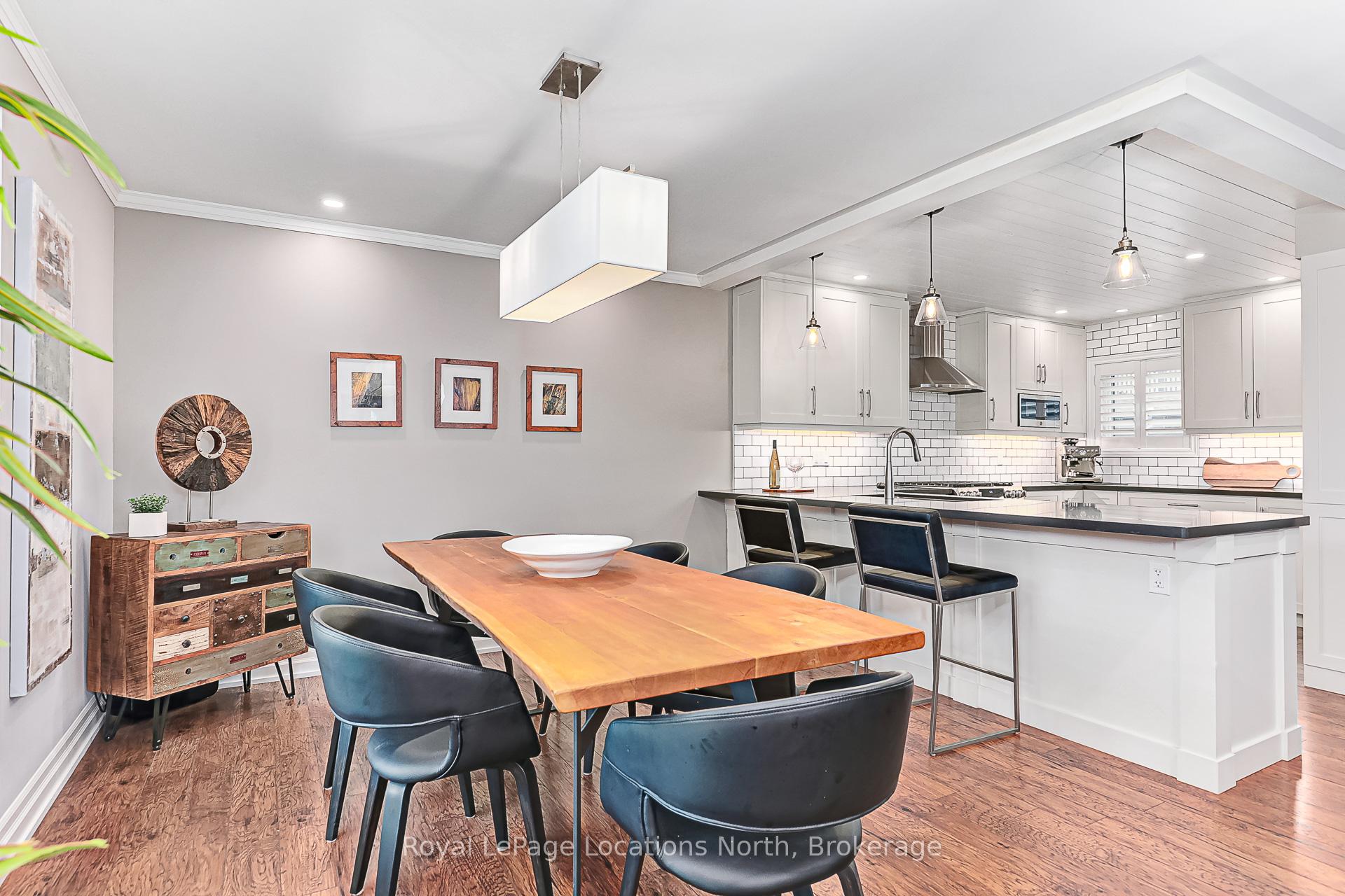 Photo 13 of 423 Mariners Way, Collingwood — HOMEH