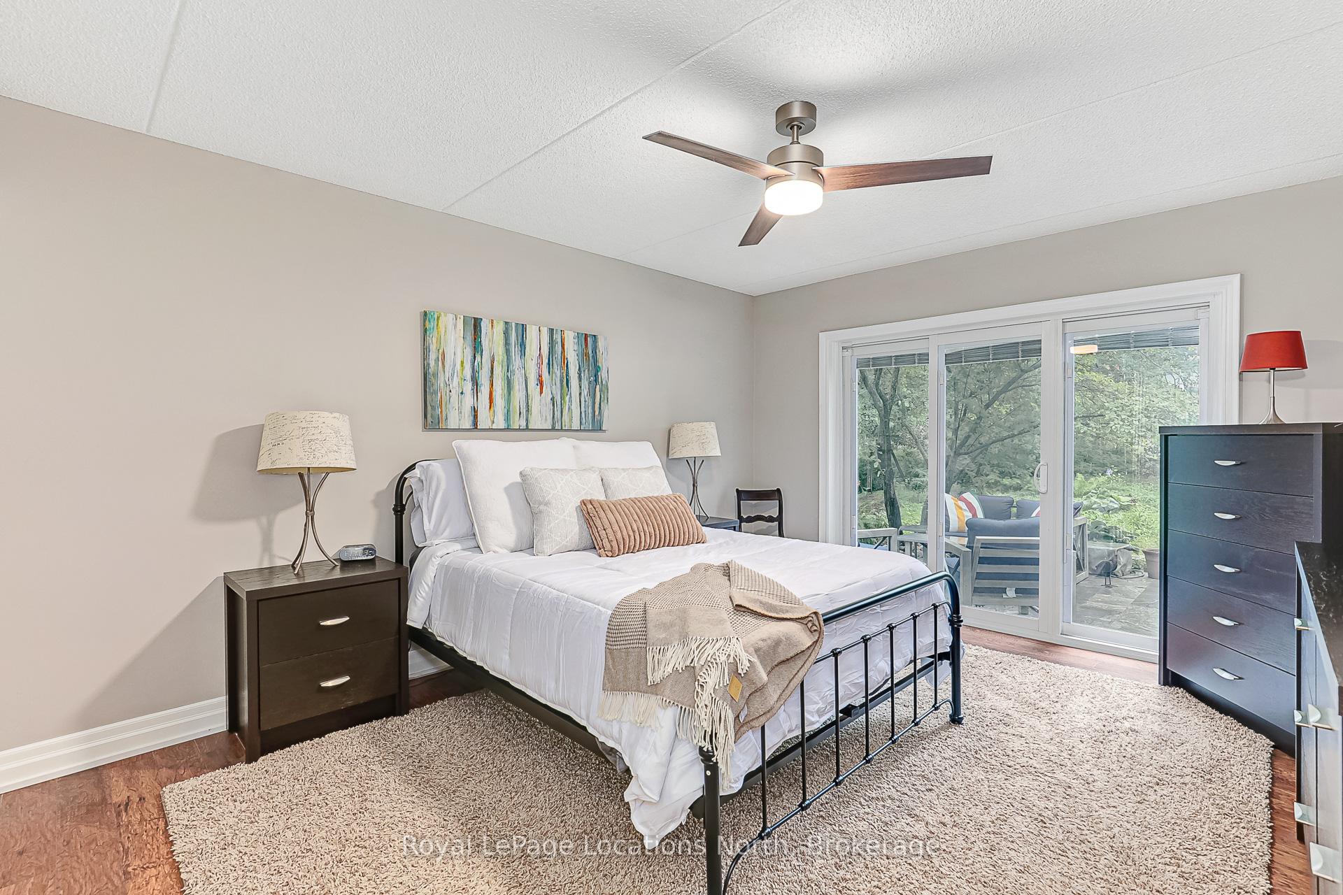 Photo 14 of 423 Mariners Way, Collingwood — HOMEH