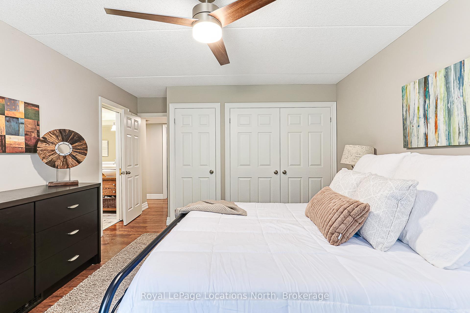 Photo 15 of 423 Mariners Way, Collingwood — HOMEH