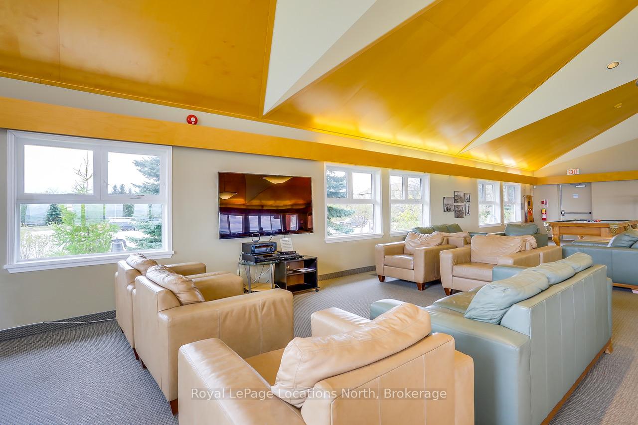Photo 33 of 423 Mariners Way, Collingwood — HOMEH