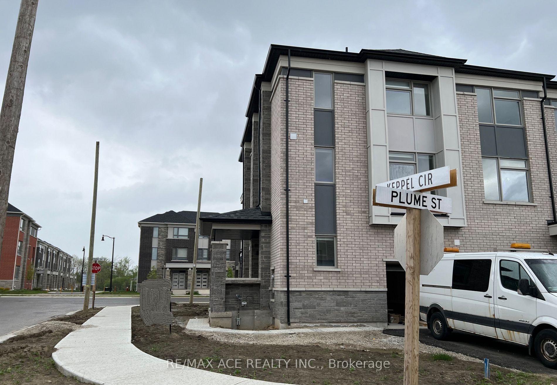 Photo 1 of Unit B, 2 Plume Street, Brampton, Northwest Brampton — HOMEH