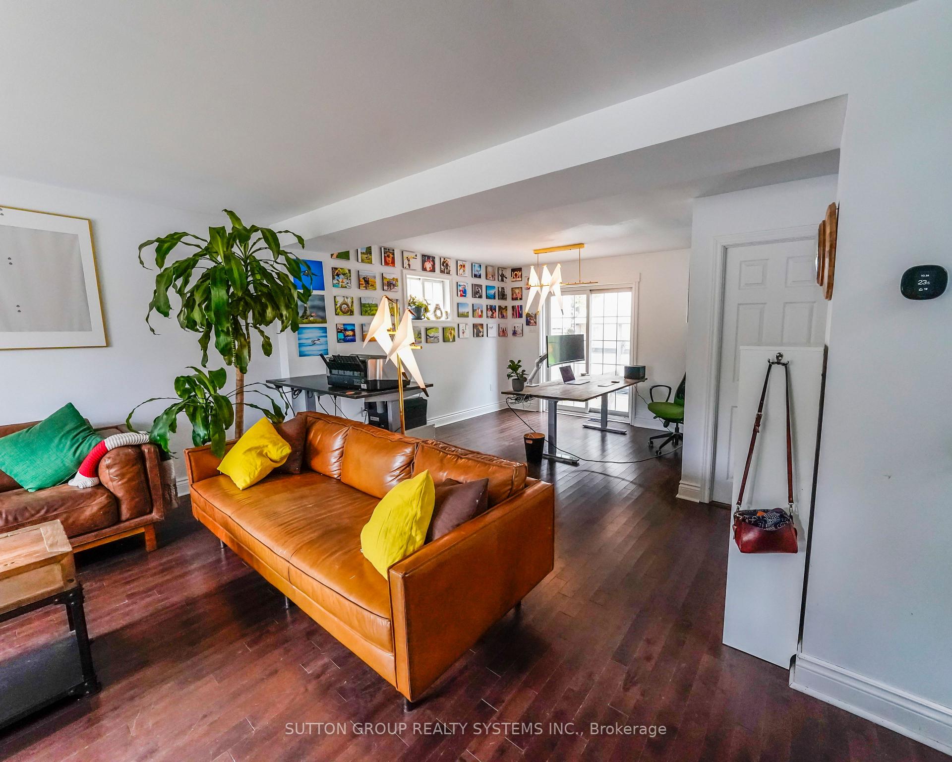 Photo 6 of Unit Upper, 684 Birchmount Road, Scarborough, Clairlea-Birchmount — HOMEH