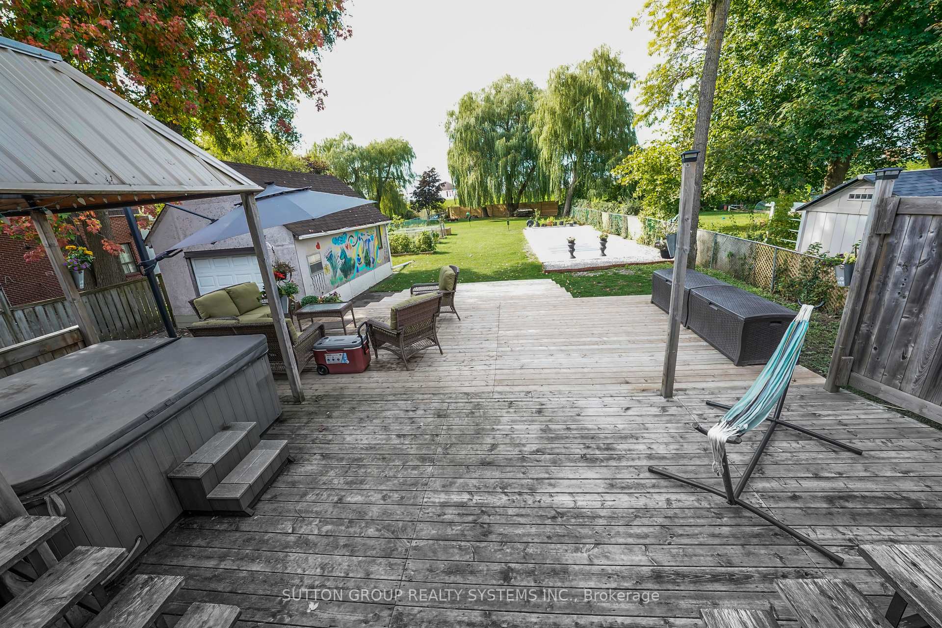 Photo 29 of Unit Upper, 684 Birchmount Road, Scarborough, Clairlea-Birchmount — HOMEH