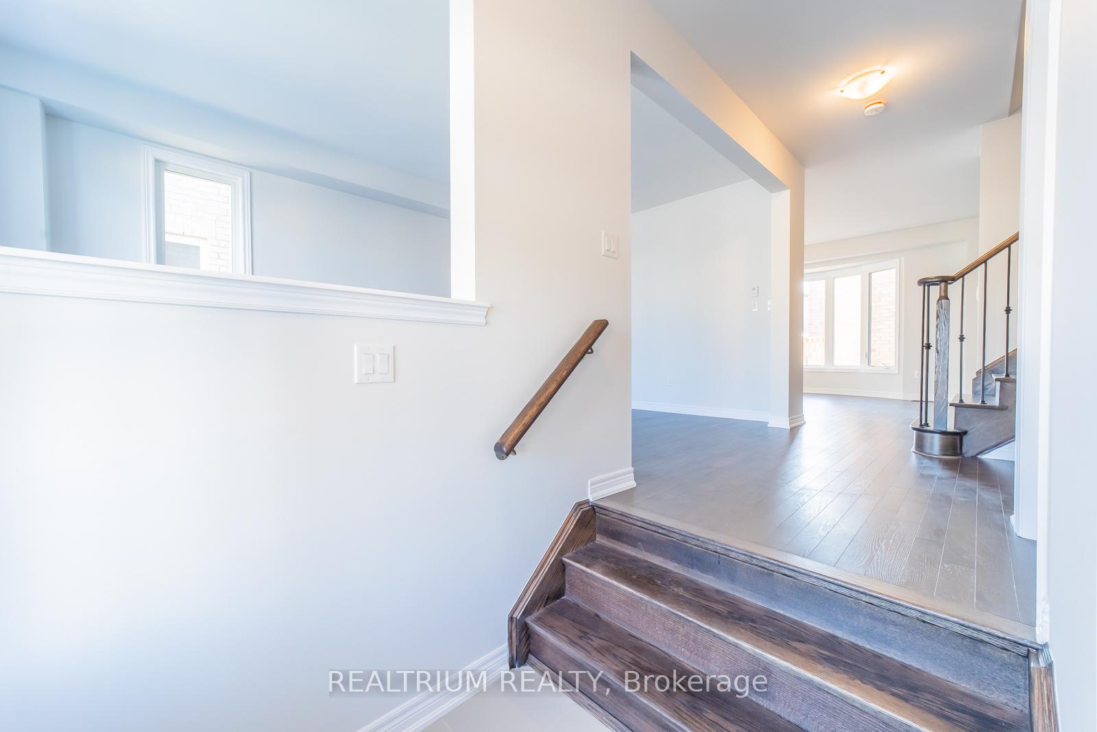 Photo 3 of 174 Webb Street, Markham, Cornell — HOMEH