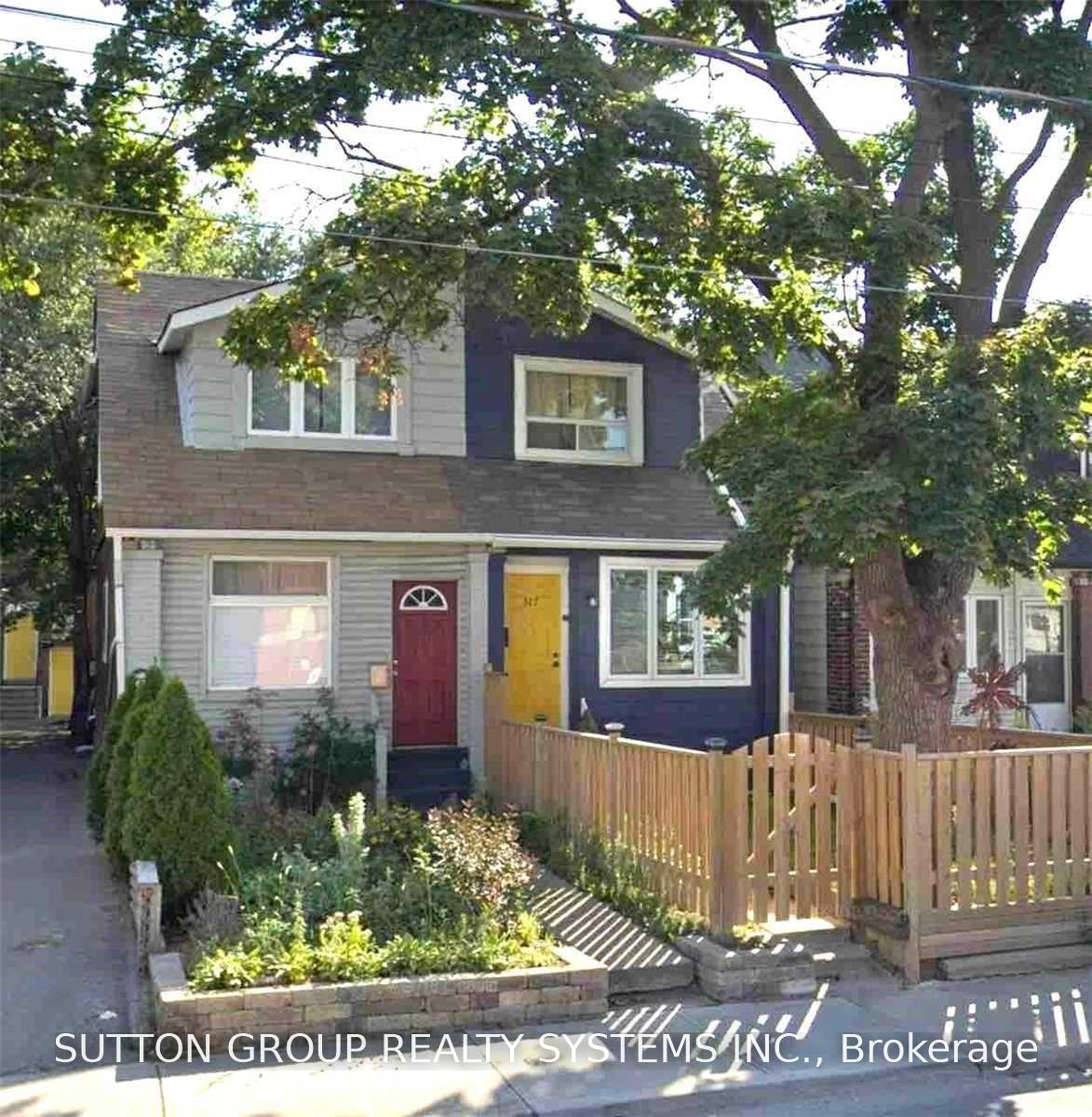 Front of Unit Bsmt, 327 Coxwell (Basement) Avenue