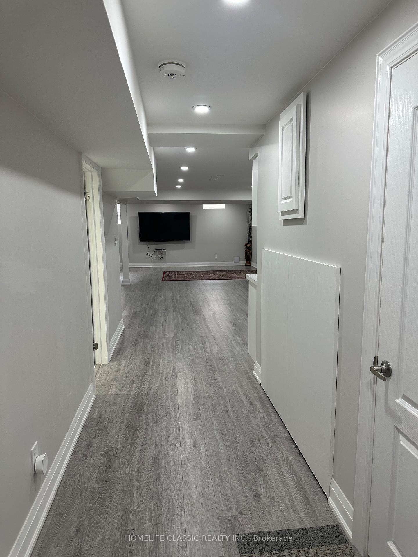 Photo 4 of Unit BSMNT, 658 Grand Trunk Avenue, Vaughan, Patterson — HOMEH