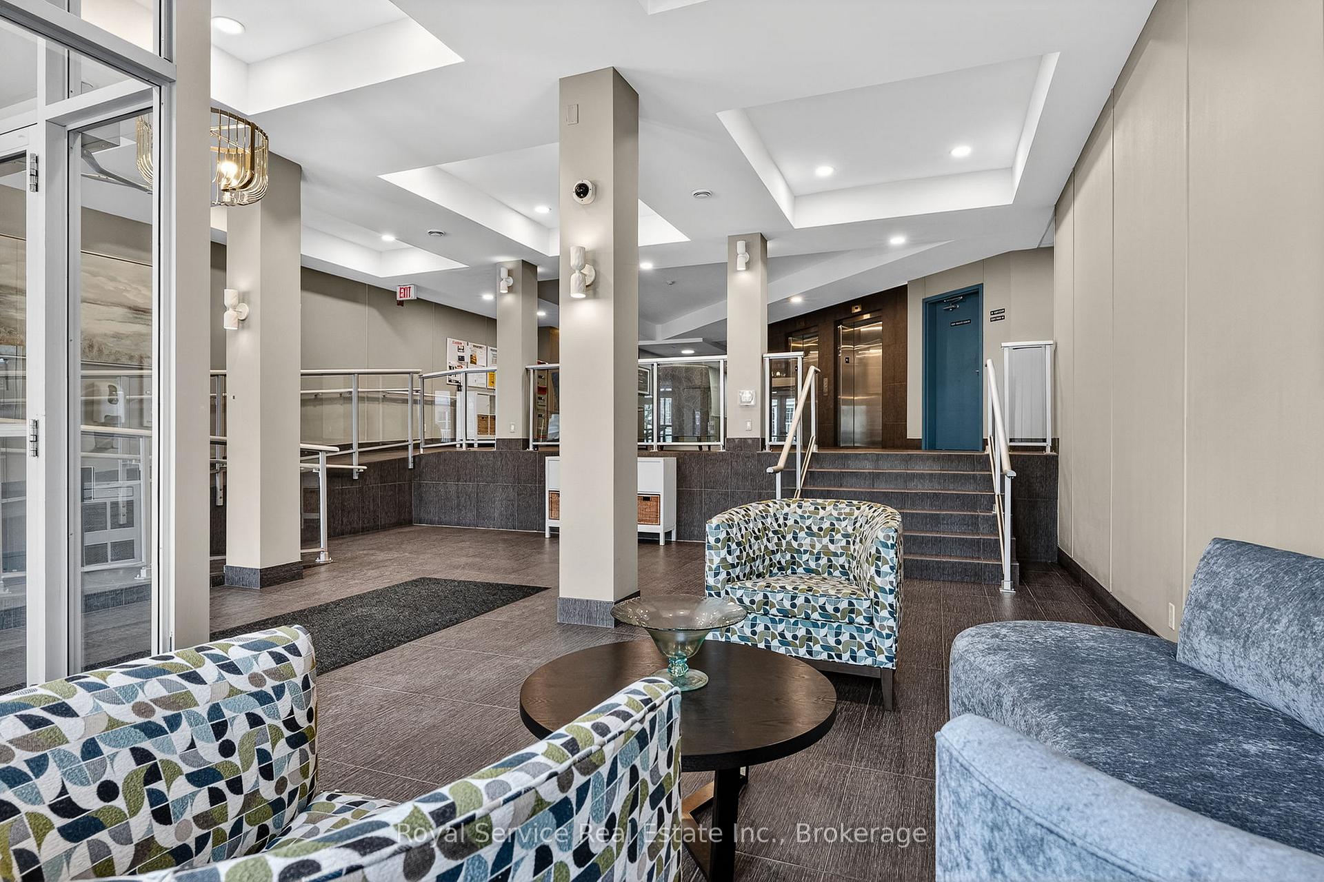 Photo 4 of Unit 206, 148 Third Street, Cobourg — HOMEH